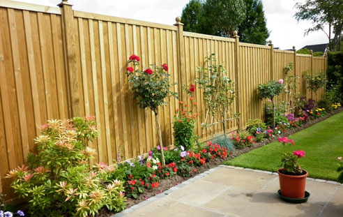 Timber Fence Fitters inStirling Timber Fence Fitters in Stirling